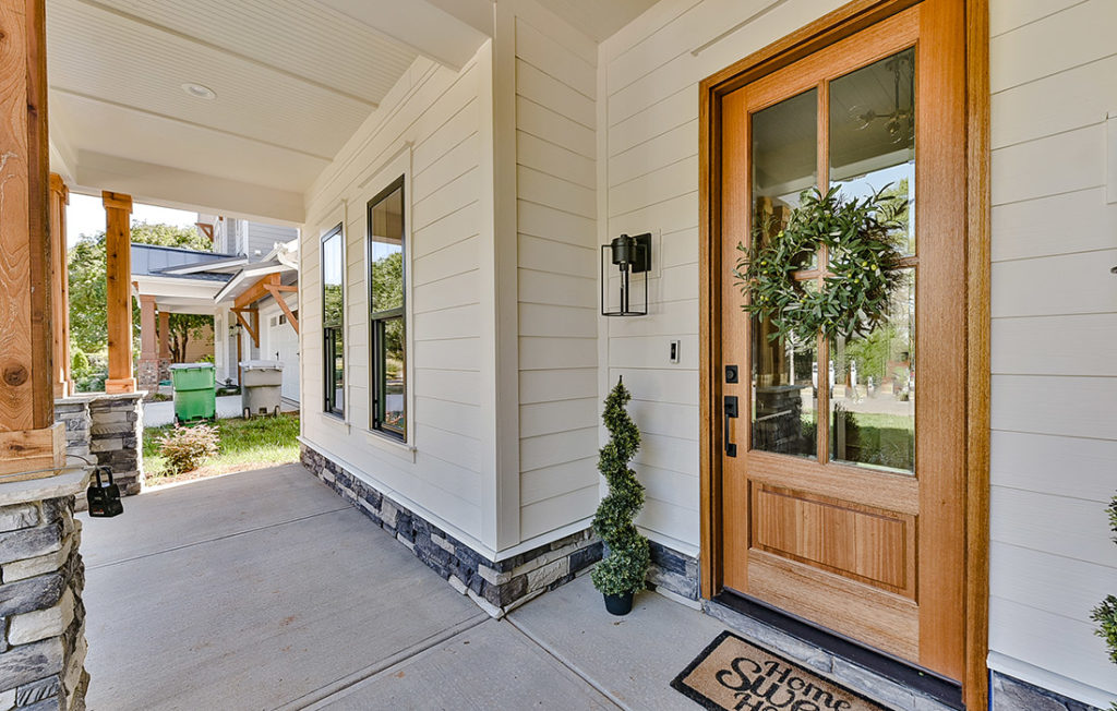 Large Front Porch Luxury Homebuilder Barringer Homes